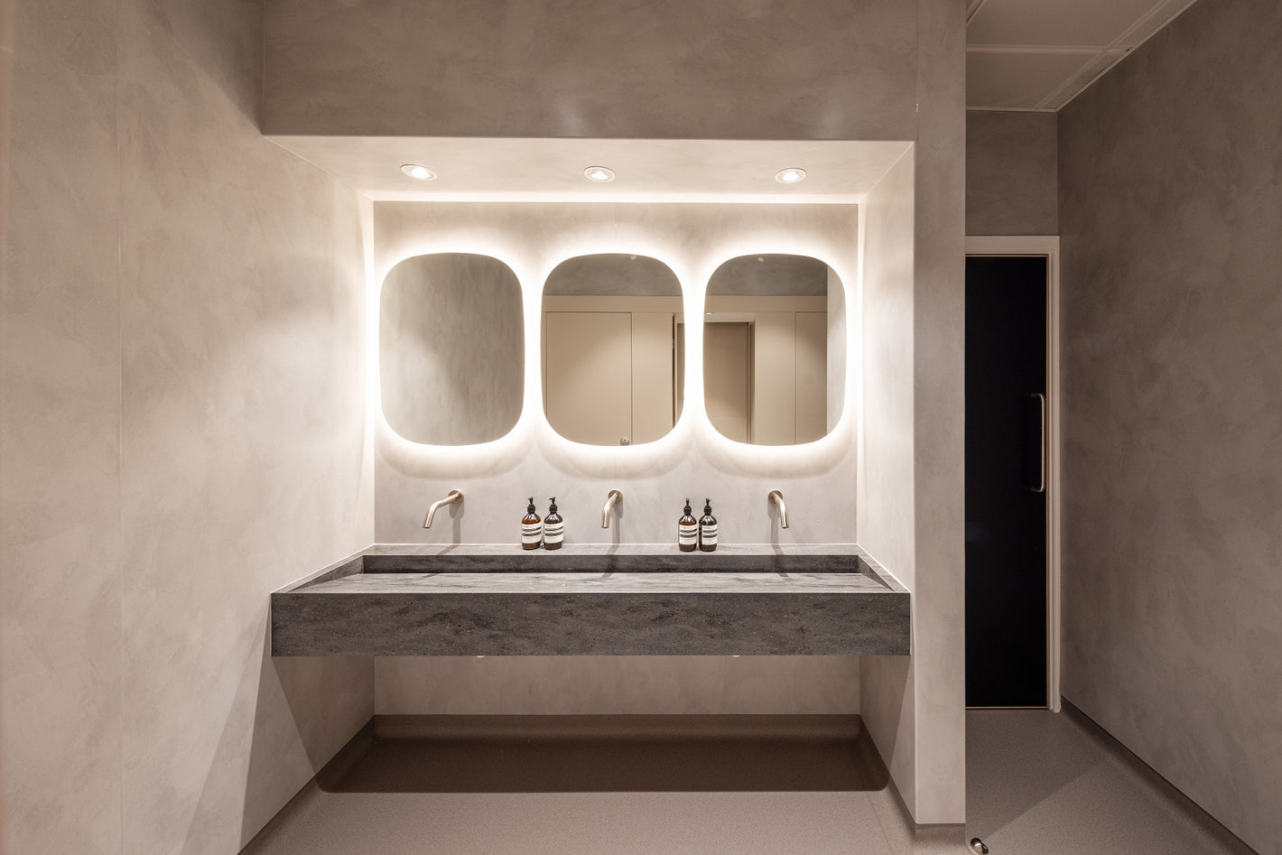 Altro Whiterock™ wall designs